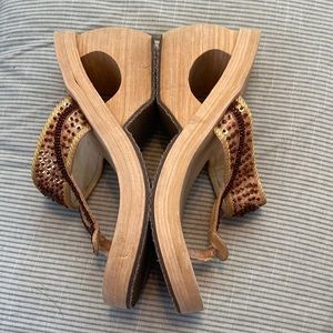 90s platform cut out sandals